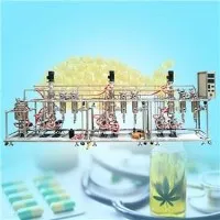 Třístupňová destilace stíraného filmu